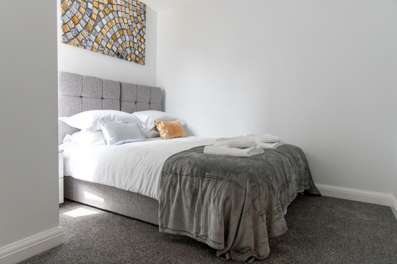 London Northwick Park Serviced Apartments By Riis Property Гарроу Екстер'єр фото