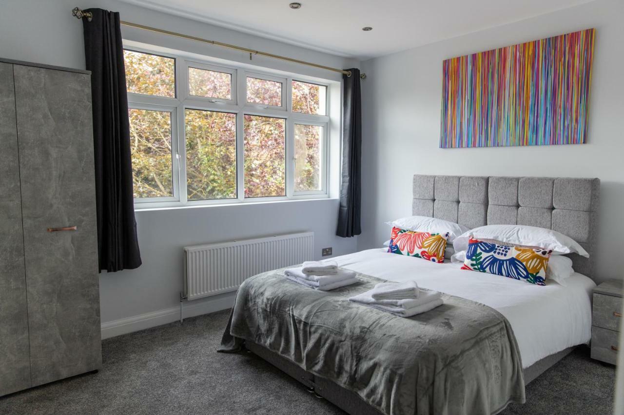 London Northwick Park Serviced Apartments By Riis Property Гарроу Екстер'єр фото