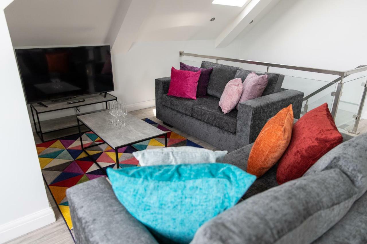 London Northwick Park Serviced Apartments By Riis Property Гарроу Екстер'єр фото